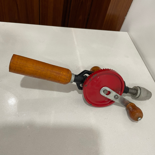 manual hand drill carpentry tool